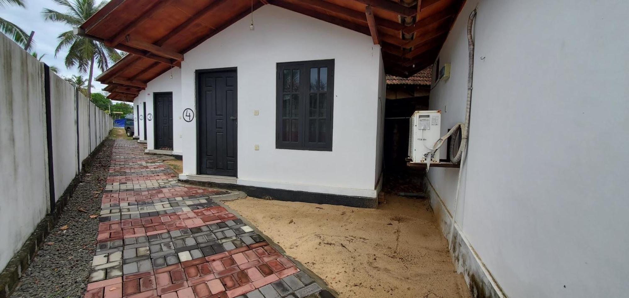 Surf & Sand Hotel Arugambay Arugam Bay Exterior photo